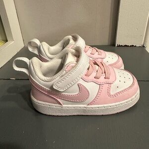 Kids Nike Pink and White Sneakers